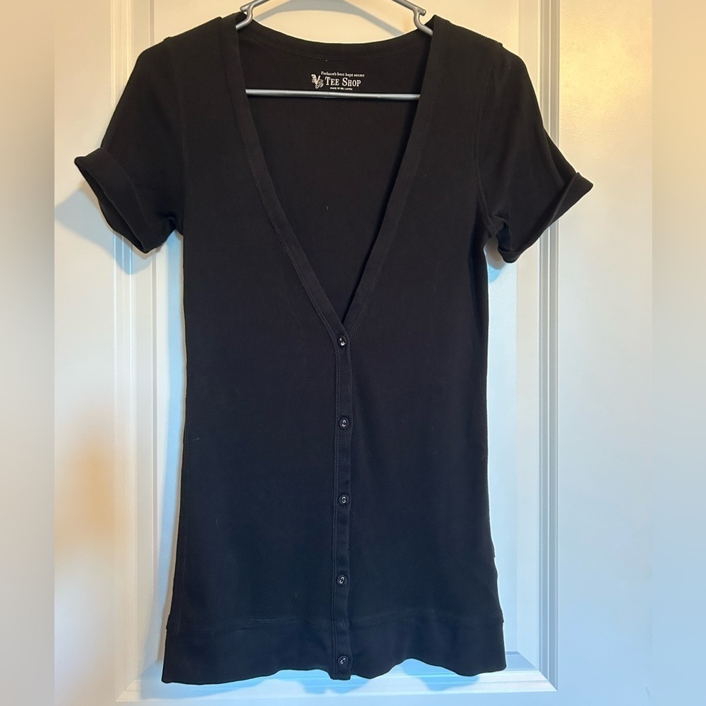 V Tee Shop black long button down Vneck sweater